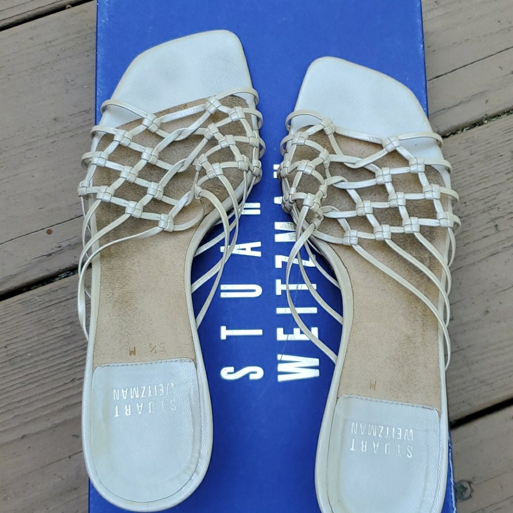 Stuart Weitzman kitten heels